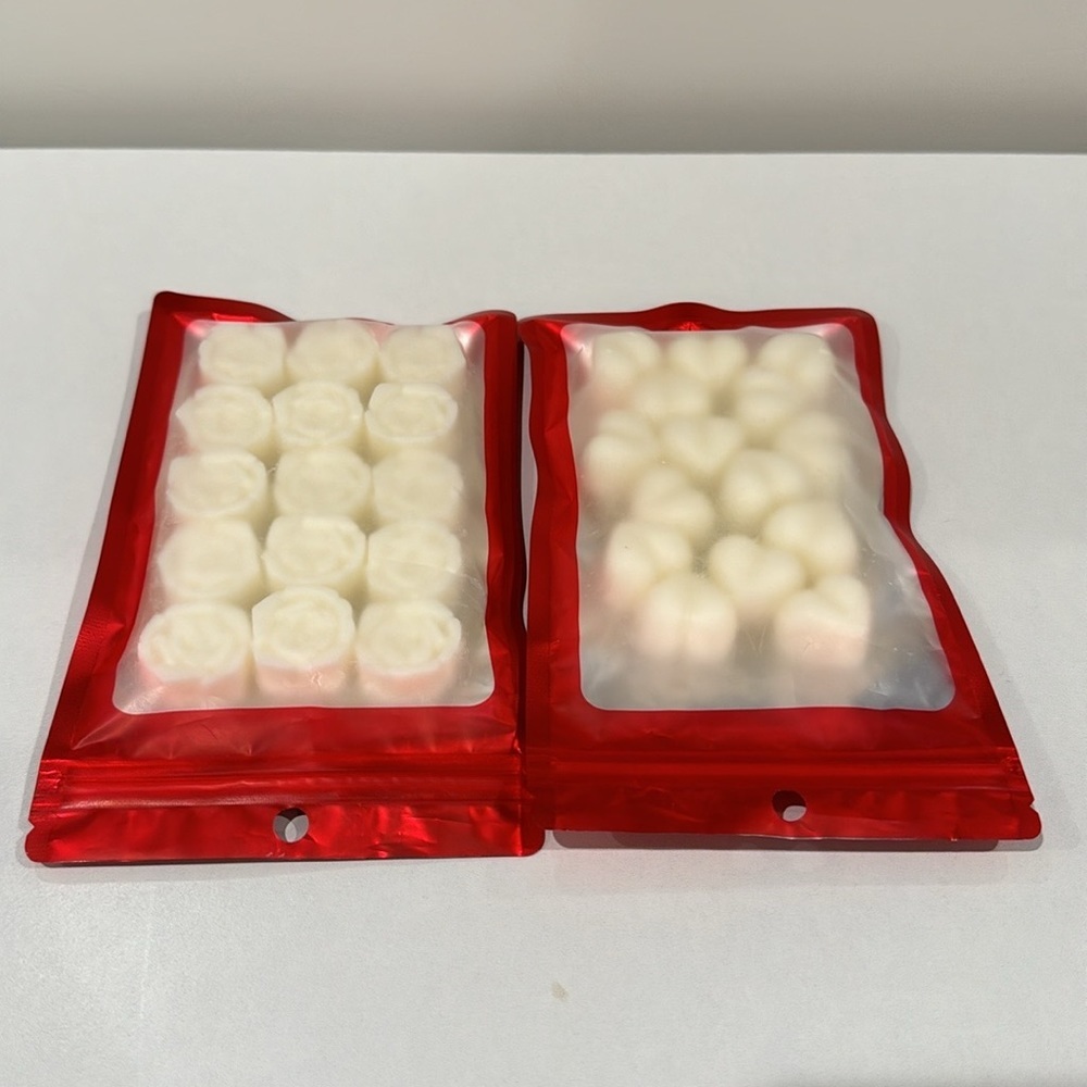 NWT Bath & Body Works : Love Bubbly Rosé - Picture 9 of 9